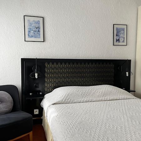 Hotel Le Flore Fréjus Dış mekan fotoğraf