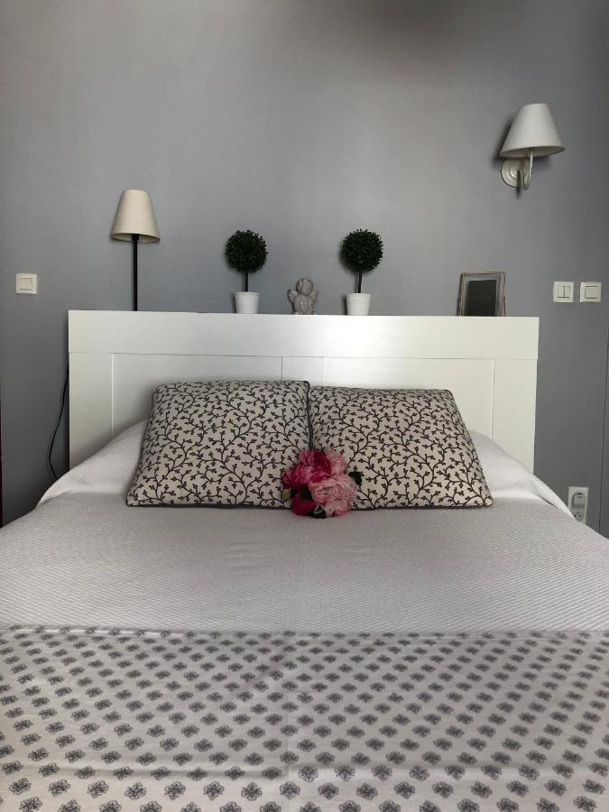 Hotel Le Flore Fréjus Dış mekan fotoğraf