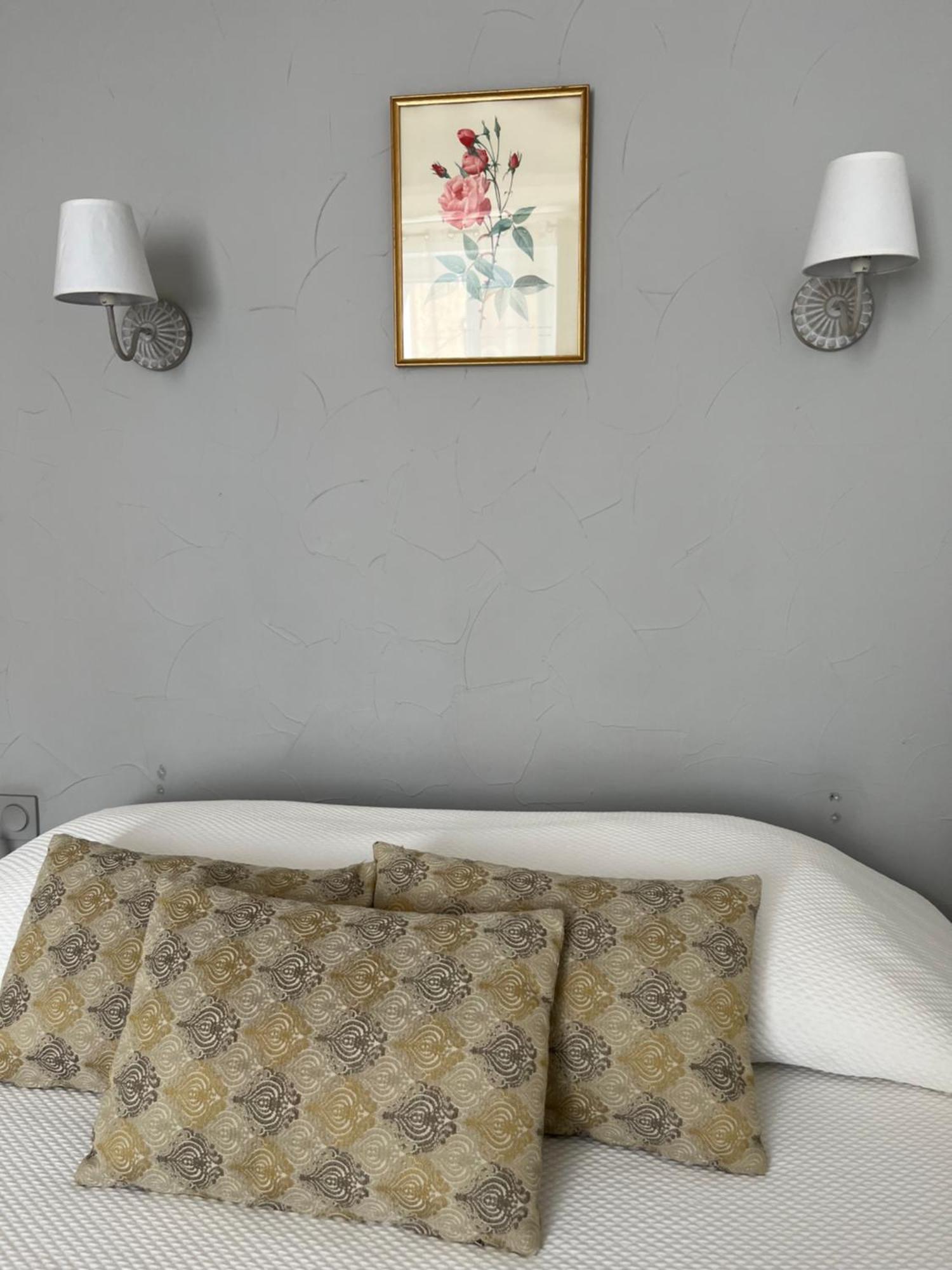 Hotel Le Flore Fréjus Dış mekan fotoğraf