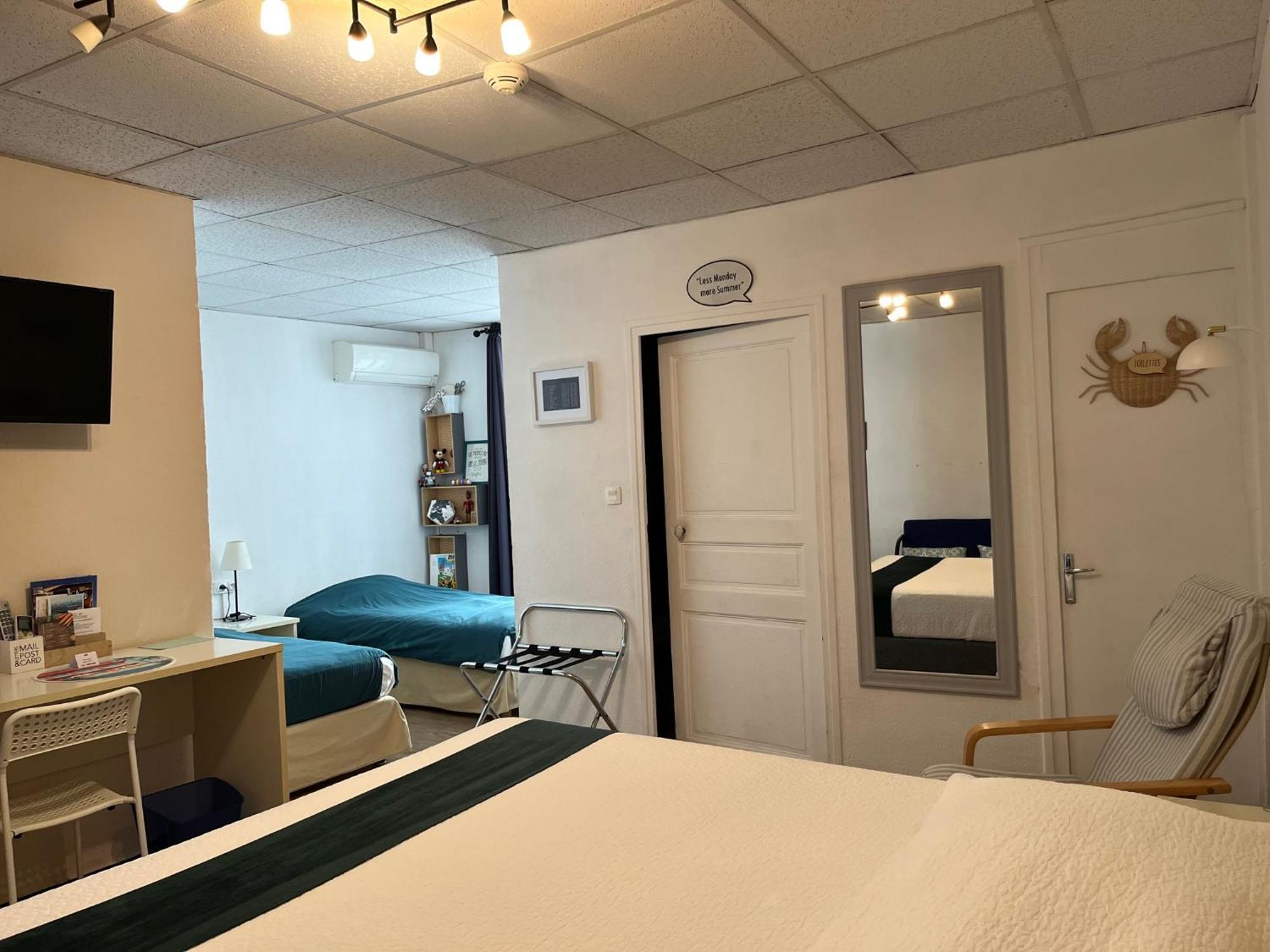 Hotel Le Flore Fréjus Dış mekan fotoğraf